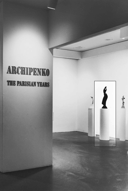 Installation shot of the present work included in Archipenko: The Parisian Years, The Museum of Modern Art, New York, 1970. Artwork: © ARS, NY and DACS, London 2022